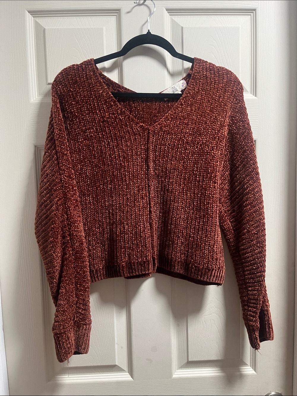 Pink Rose Chenille V-Neck Sweater - Rust Brown